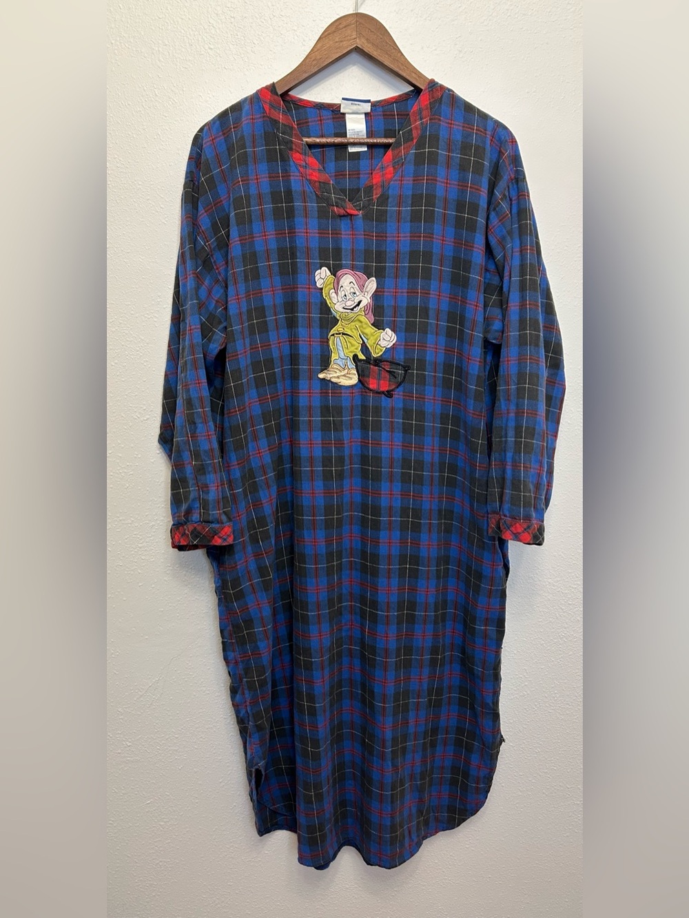 Vintage Disney Dopey Embroidered Blue/Red Plaid Long Sleeve Flannel Nightgown